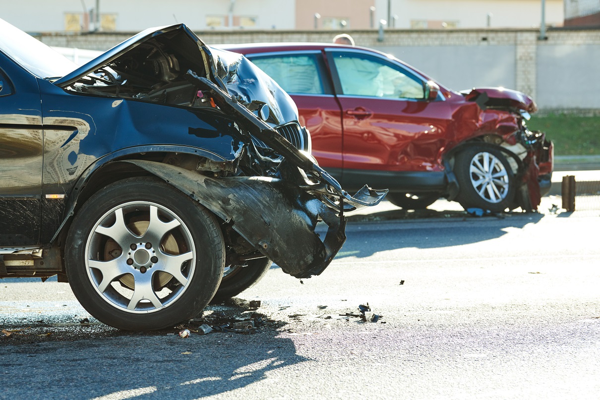 Charlotte, MI - Car Wreck on Michigan Rd