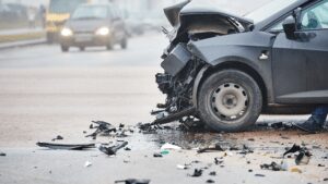 Detroit, MI - Injuries Reported in Multiple-Driver Crash on I-96 at Beck Rd