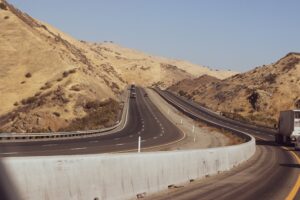 Detroit, MI - Injury Car Accident on I-94 at Van Dyke Ave