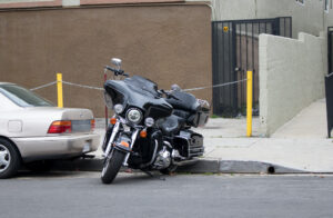 Lansing, MI - Fatality, Injuries Occur in Motorcycle Wreck on Cedar St at Denver Ave