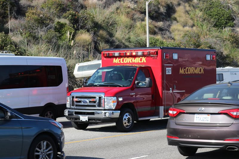 Kalamazoo, MI - Two Dead, Driver Critical in