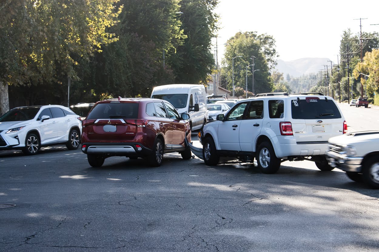 Zeeland, MI - Two Injured in Two-Car Wreck