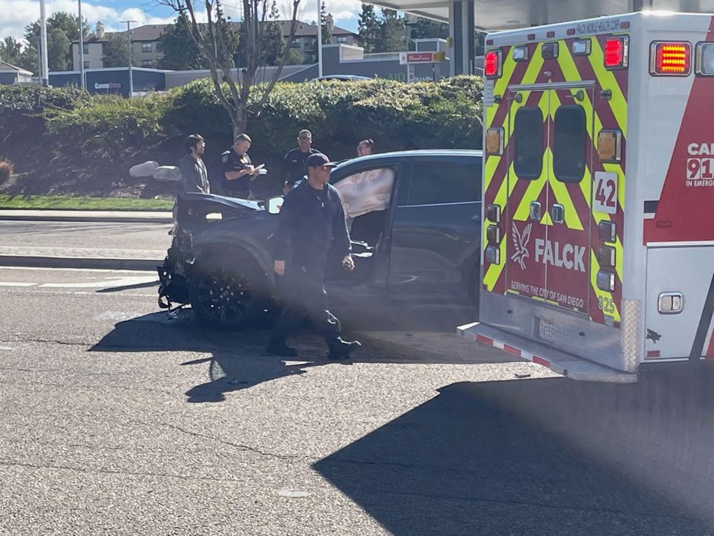 Battle Creek, MI - Injuries Occur in Auto