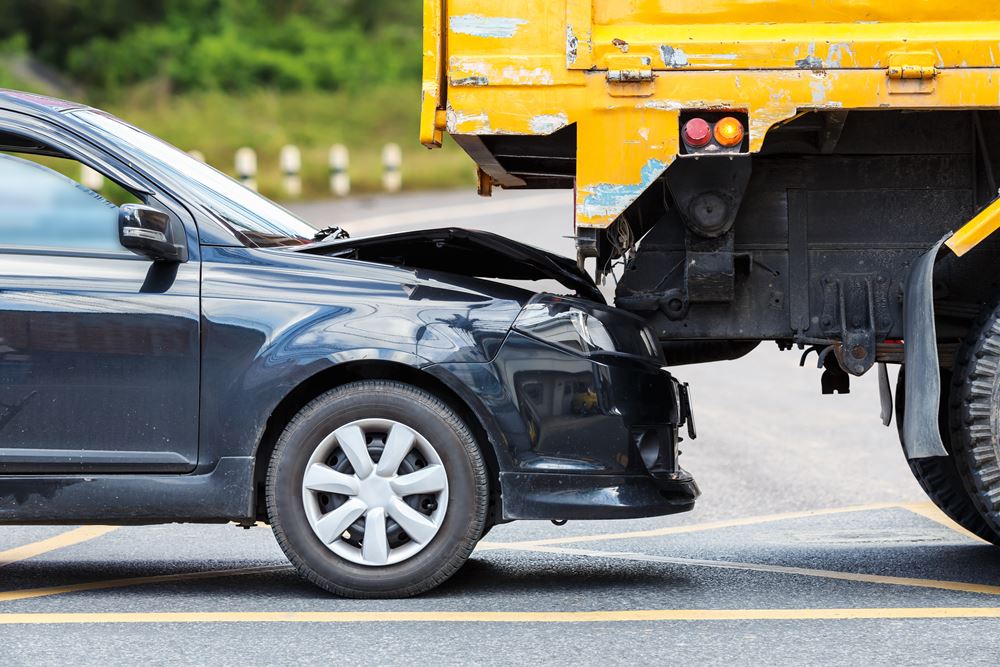 Ottawa Co, MI - Two Drivers Injured After