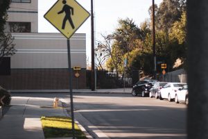 Kalamazoo, MI - Pedestrian Killed in Accident on W Mosel Ave near Douglas Ave