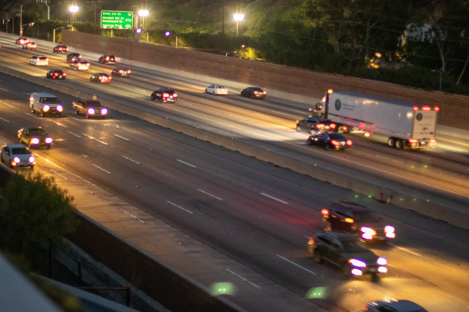 Detroit, MI - Two-Car Collision on I-75 at