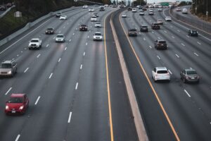 Detroit, MI - Injuries Reported in Car Accident on I-75 Near I-696