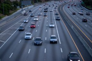 Detroit, MI - Injury-Causing Wreck on I-696 After Orchard Lake