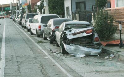 Detroit, MI – Multi-Vehicle Wreck w/Injuries on I-96 at Grand Blvd