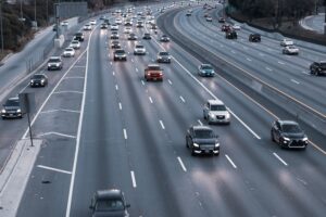 Detroit, MI - Injury Vehicle Crash on I-696 After Evergreen Rd