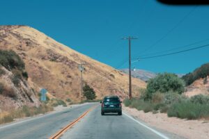 Macomb, MI – Crash blocks I-696 W near Gratiot Ave, Injuries Follow