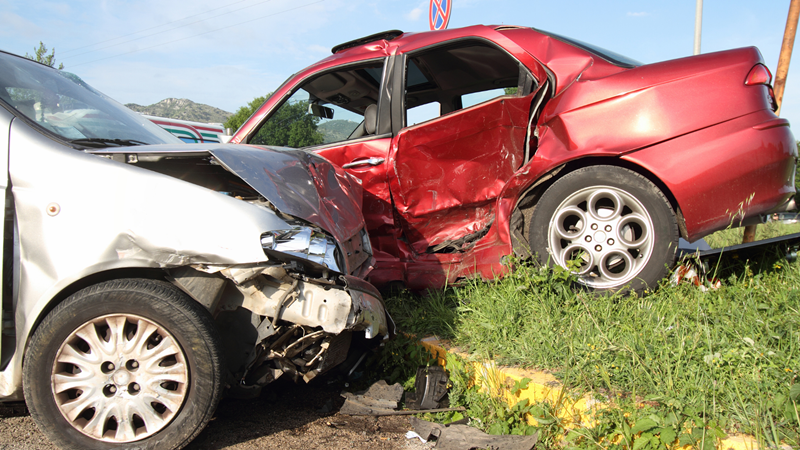 Saginaw, MI – Injuries Follow Car Crash on