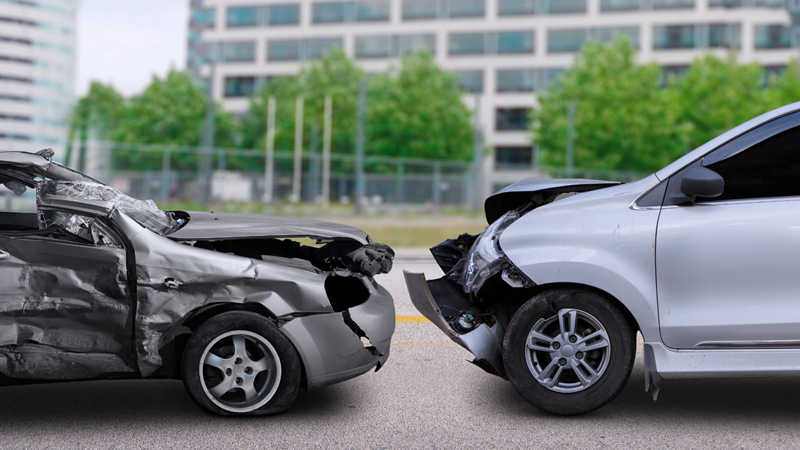 Saginaw, MI – Auto Wreck with Injuries at