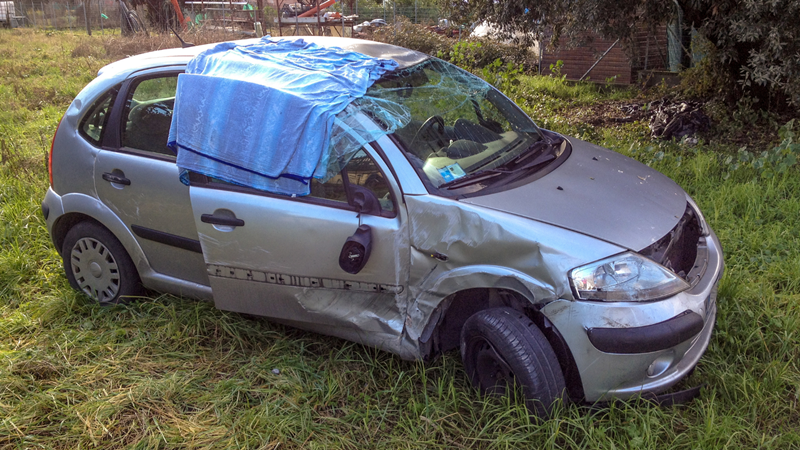 Lansing, MI – Two Injured in Car Crash