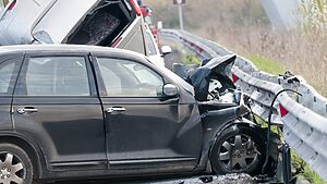 St Clair Shores, MI – Crash with Injuries on Harper Ave