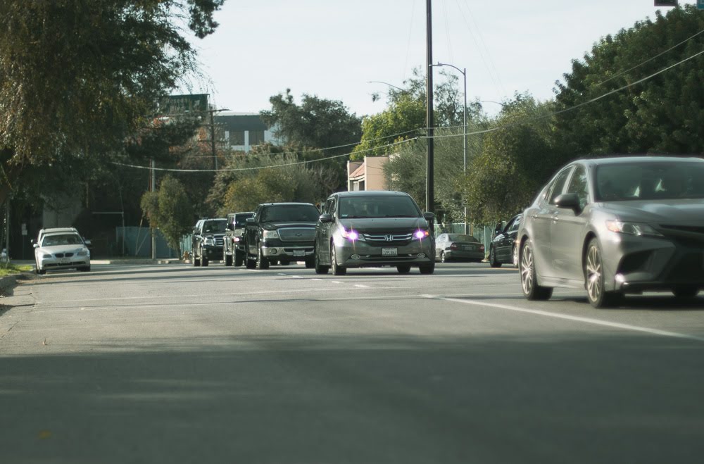 Detroit, MI - Injuries Reported in Crash on W McNichols Rd