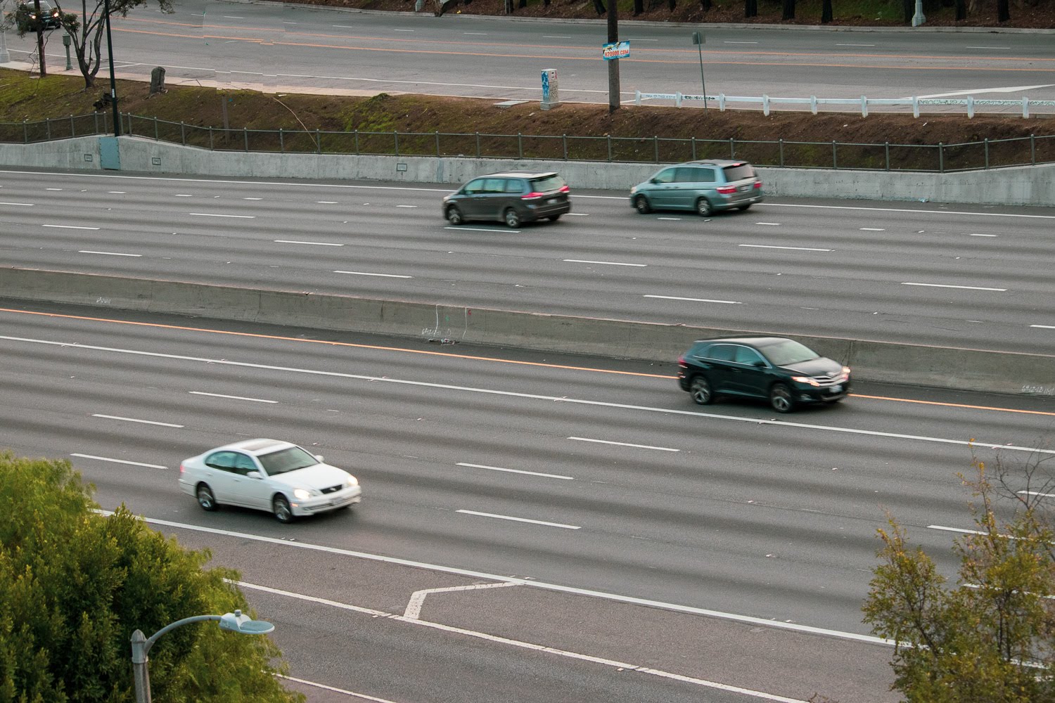 Flint, MI - Injury Crash on NB I-475 at Robert T Longway Blvd