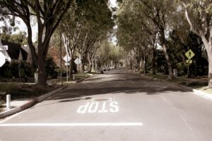 Kent, MI – Car Crash on Wilson Ave near Hall St Ends in Injuries